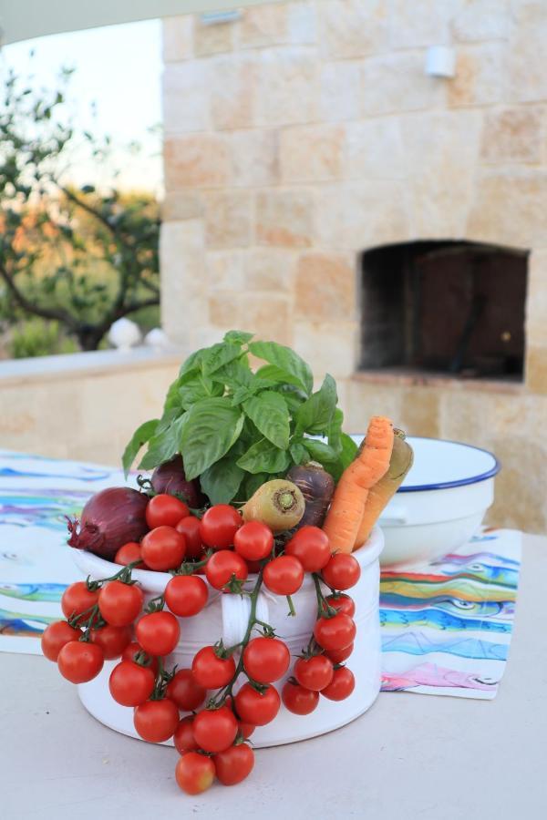 Malia Holiday Villa Conversano Exterior photo
